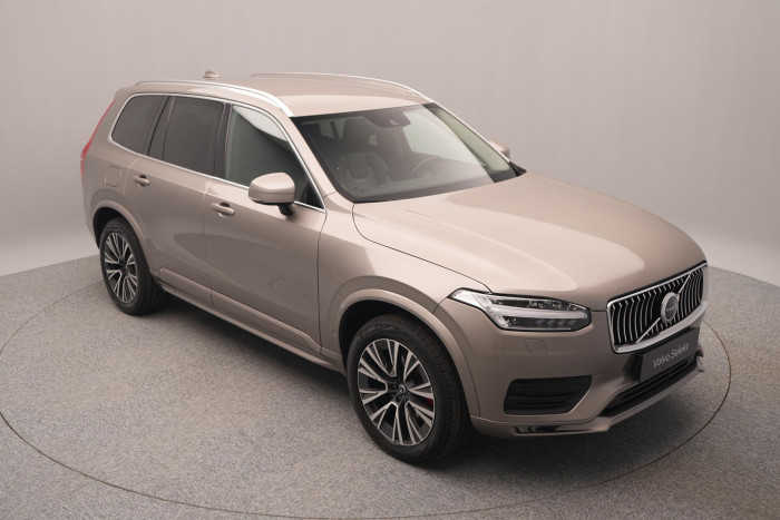 Volvo XC90 B5 AWD MOMENTUM PRO CZ 1.maj 2.0 Momentum