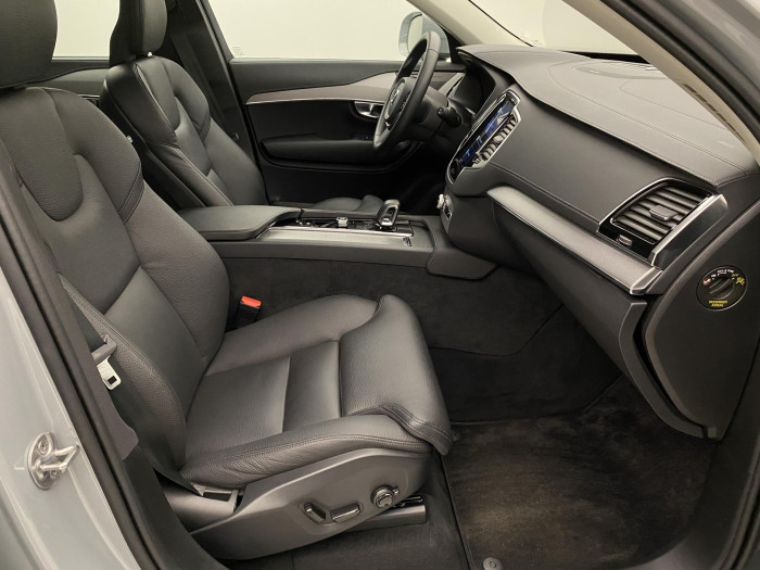 Volvo XC90 B5 AWD AUT BRIGHT PLUS 7míst