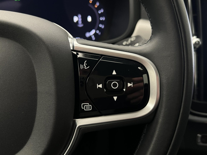 Volvo V90 B4 MOMENTUM AUT 2.0 Momentum