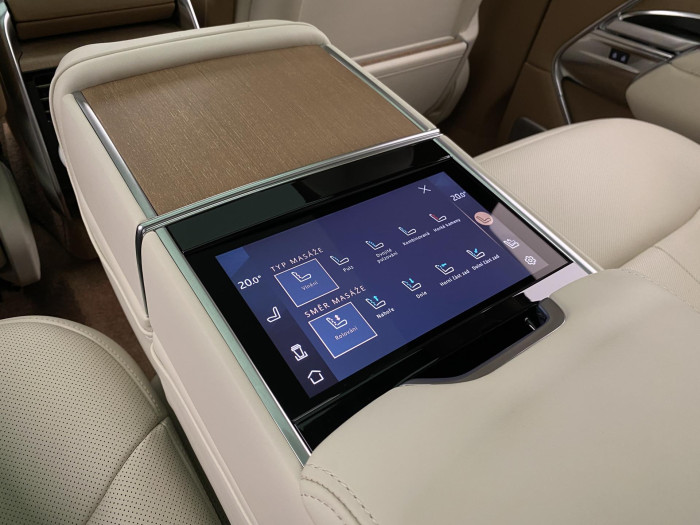 Land Rover Range Rover SV P530 SWB AWD AUT CZ