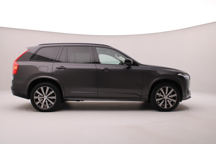 Volvo XC90 B5 AWD ULTIMATE DARK CZ 7míst