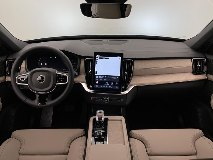 Volvo XC90 T8 AWD RECHARGE DARK PLUS 7m