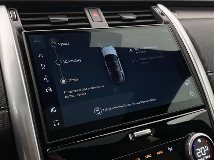 Land Rover Discovery D350 DYNAMIC HSE AWD REZERVACE 3.0 d Dynamic