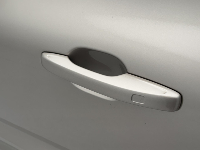 Volvo XC60 B4 AWD PLUS DARK CZ 1.maj