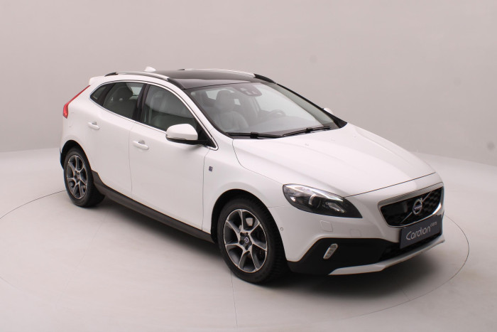 Volvo V40 CC D3 MOMENTUM OCEAN RACE 2.0 d CC CC Momentum