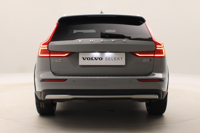 Volvo V60 CC B5 AWD PLUS AUT 1.maj