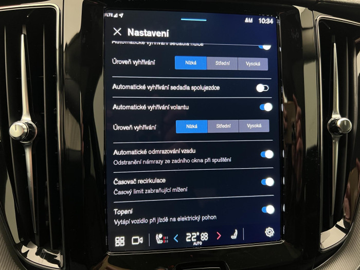 Volvo XC60 T6 AWD RECHARGE ULTRA BRIGHT