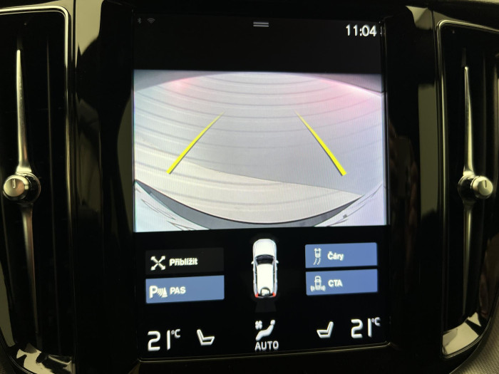 Volvo XC60 T4 R-DESIGN AUT