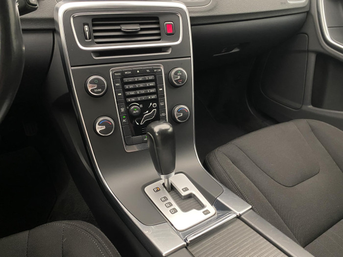 Volvo V60 D3 KINETIC AUT 2.0 d