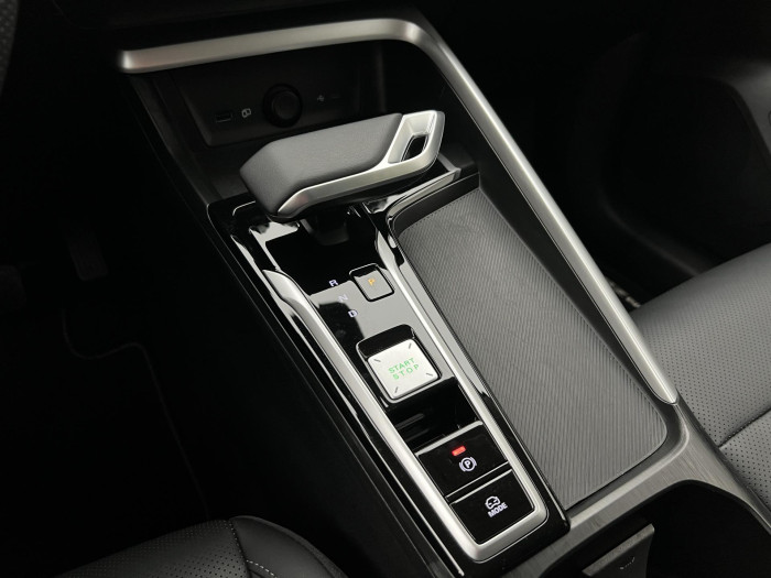 MG ZS 1.5 EXCLUSIVE HYBRID+ AUT CZ 1.5 Exclusive