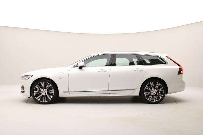 Volvo V90 T6 AWD RECHARGE AUT 1.maj