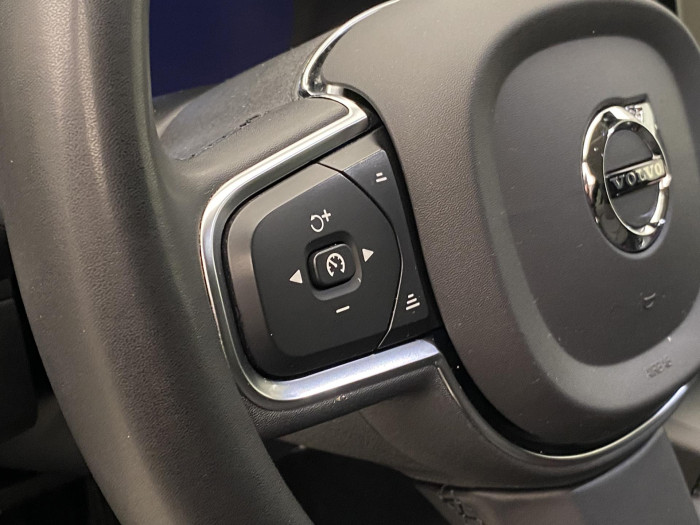 Volvo XC60 B4 AWD CORE AUT CZ