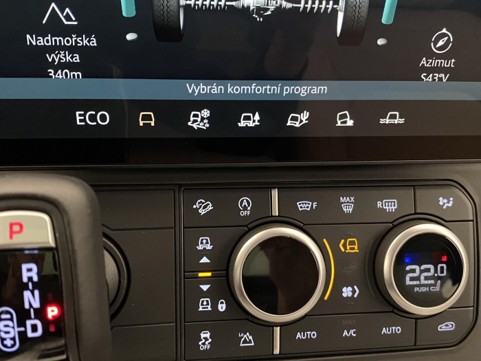 Land Rover Defender D350 X-DYNAMIC HSE AWD AUT 3.0 d Dynamic