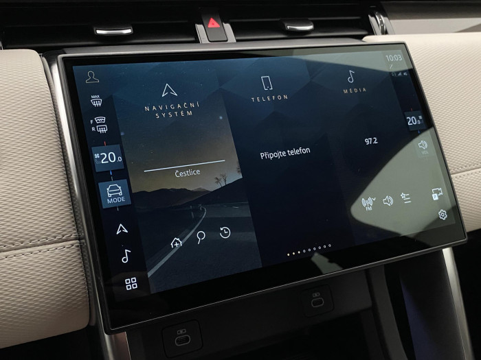 Land Rover Discovery Sport D200 DYNAMIC SE AWD REZERVACE 2.0 d Dynamic SE