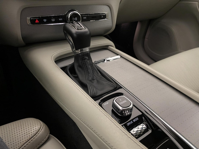 Volvo XC90 D5 AWD INSCRIPTION AUT 7m 2.0 d