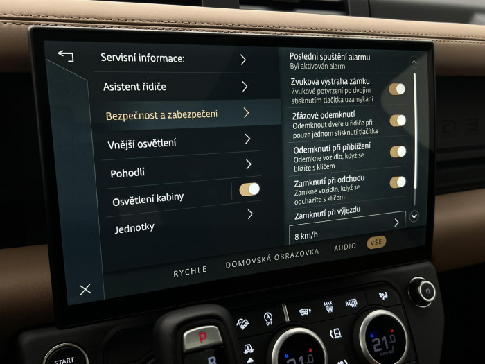 Land Rover Defender 110 D350 X-DYNAMIC HSE AWD Aut 3.0 d Dynamic