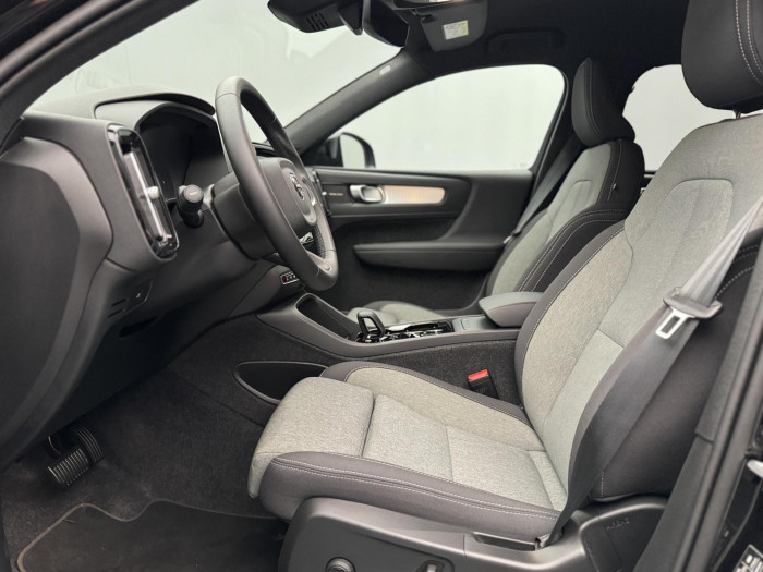 Volvo XC40 B3 DARK PLUS CZ 1.maj