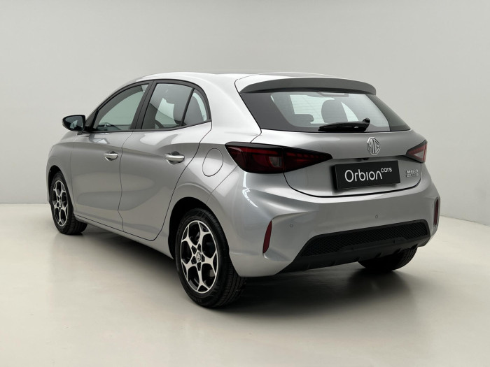 MG MG3 1.5 EMOTION Hybrid+ AUT CZ