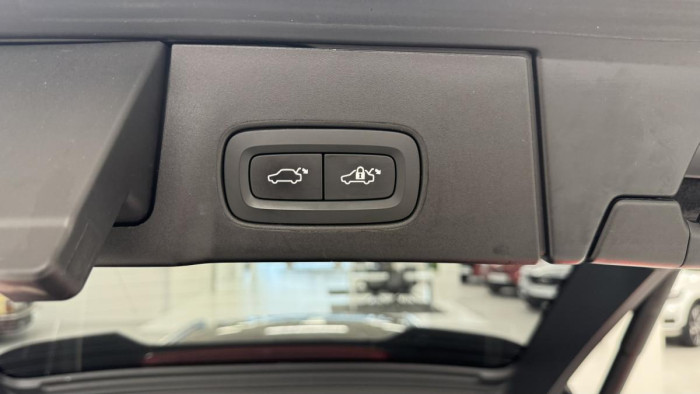Volvo V90 B4 MOMENTUM ADVANCED REZERVACE 2.0 Momentum