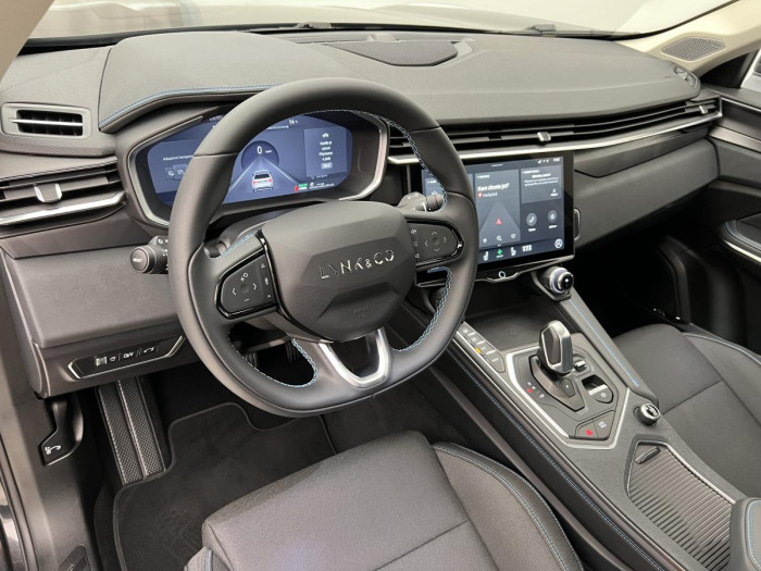 Lynk & Co 01 PHEV DCT 1.maj.