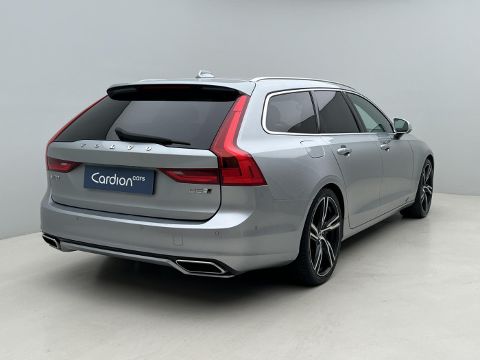 Volvo V90 D5 AWD R-DESIGN AUT CZ 2.0 d