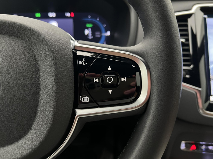 Volvo XC90 T8 AWD RECHARGE ULTRA DARK CZ