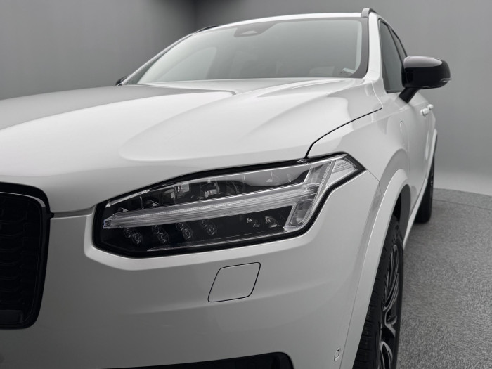 Volvo XC90 T8 AWD RECHARGE DARK PLUS