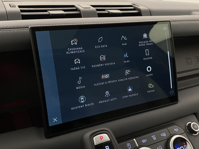 Land Rover Defender 110 D300 X-D HSE REZERVACE 3.0 d d