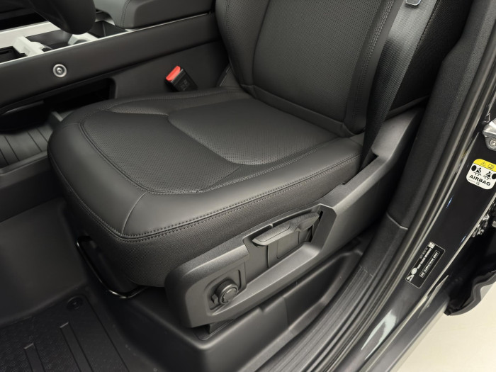 Land Rover Defender 110 D200 S AWD AUT 3.0 d