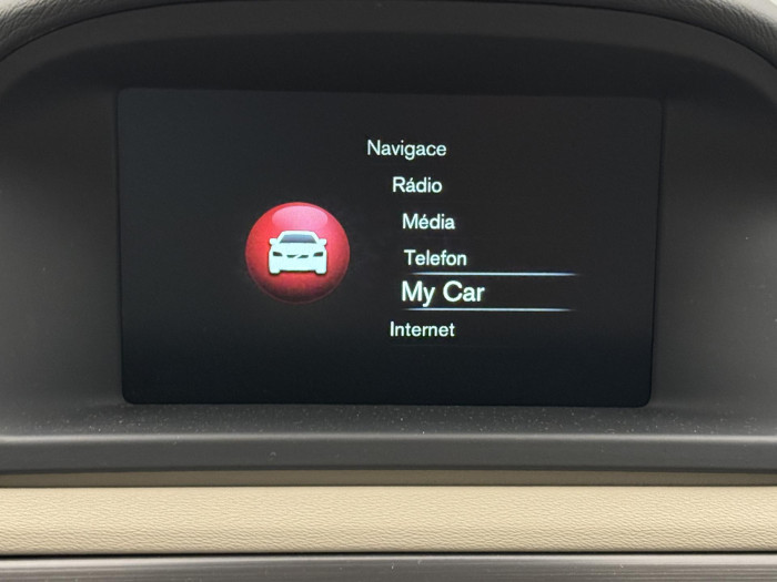 Volvo XC70 D4 AWD SUMMUM AUT 2.4 d Summum