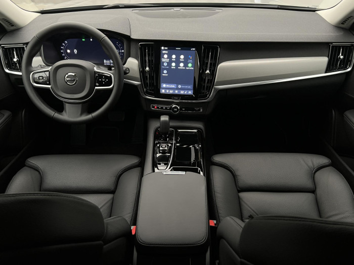 Volvo V90 T6 AWD RECHARGE PLUS DARK AUT