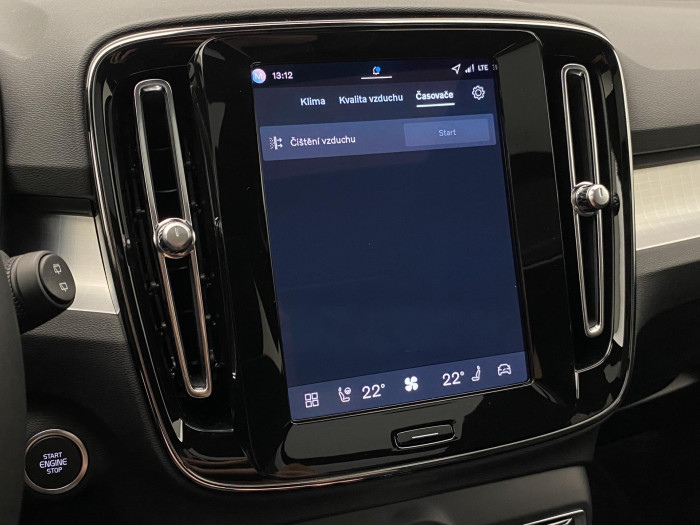 Volvo XC40 B3 AUT DARK PLUS