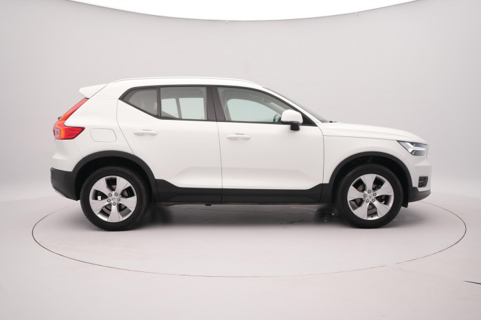 Volvo XC40 T3 MOMENTUM 1.maj. 1.5 Momentum