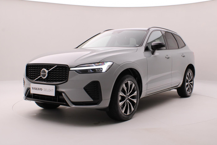 Volvo XC60 B5 AWD PLUS DARK AUT CZ 1.maj