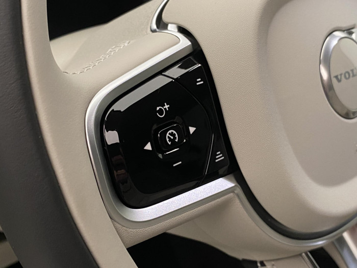 Volvo XC90 T8 AWD RECHARGE BRIGHT PLUS 7m