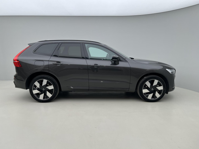 Volvo XC60 T8 AWD RECHARGE PLUS DARK AUT