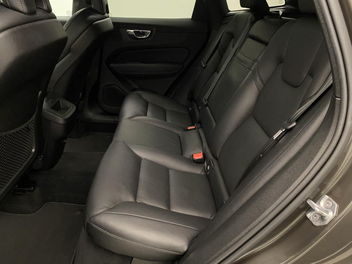 Volvo XC60 D5 AWD INSCRIPTION REZERVACE 2.0 d