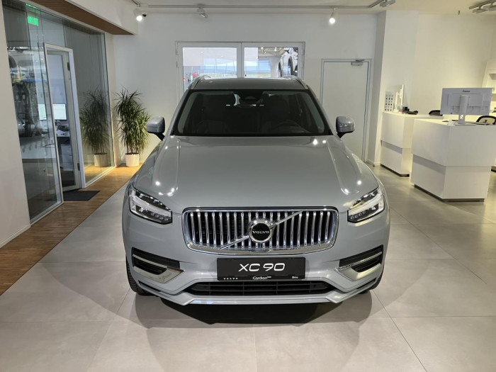 Volvo XC90 B5 AWD AUT BRIGHT PLUS 7-míst