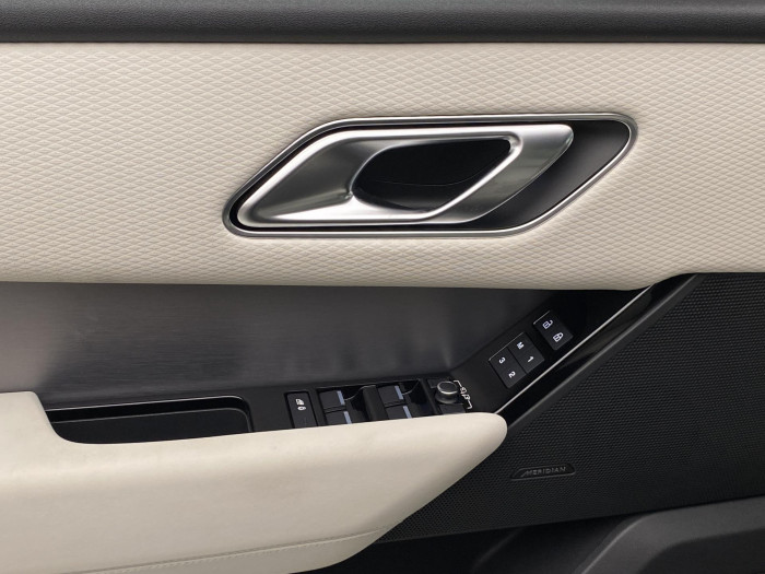 Land Rover Range Rover Velar D200 DYNAMIC SE AWD AUT 2.0 d Dynamic SE