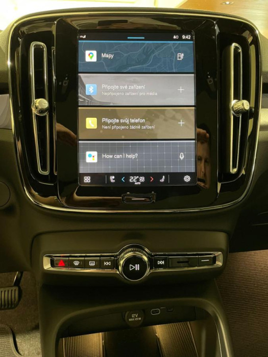 Volvo C40 PURE ELECTRIC SINGLE ENGINE AT AT