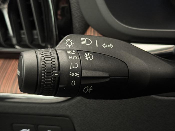 Volvo XC60 T8 AWD RECHARGE BRIGHT PLUS