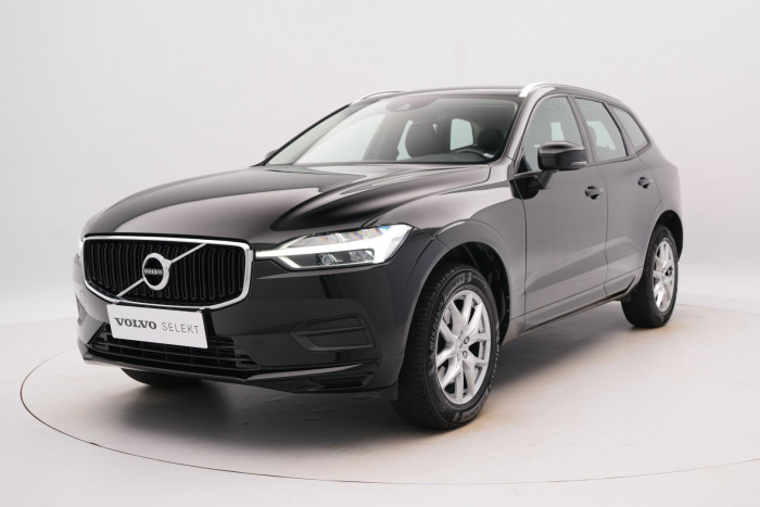 Volvo XC60 T4 MOMENTUM AUT REZERVACE 2.0 Momentum