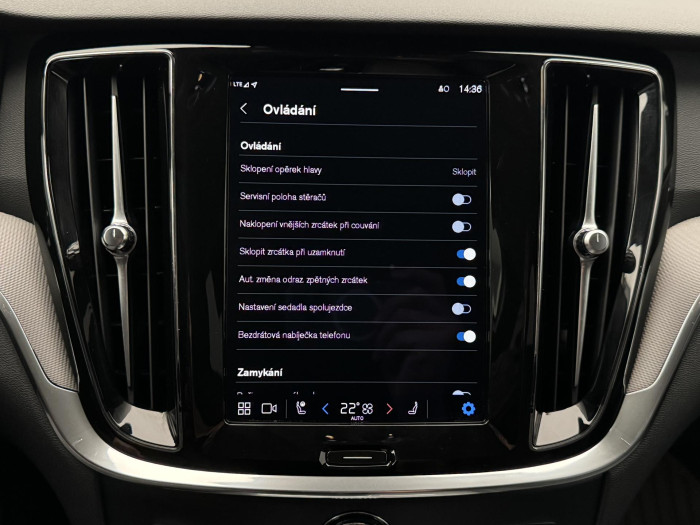 Volvo V60 CC B5 AWD PLUS REZERVACE