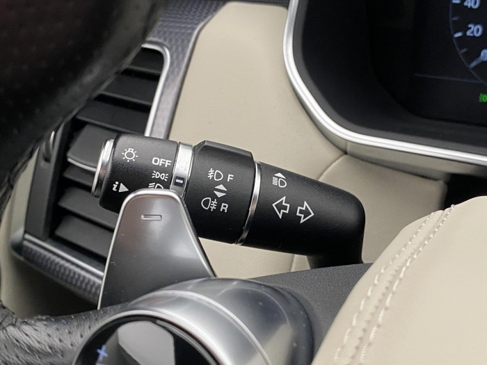 Land Rover Range Rover Sport 4.4 SDV8 AWD HSE REZERVACE