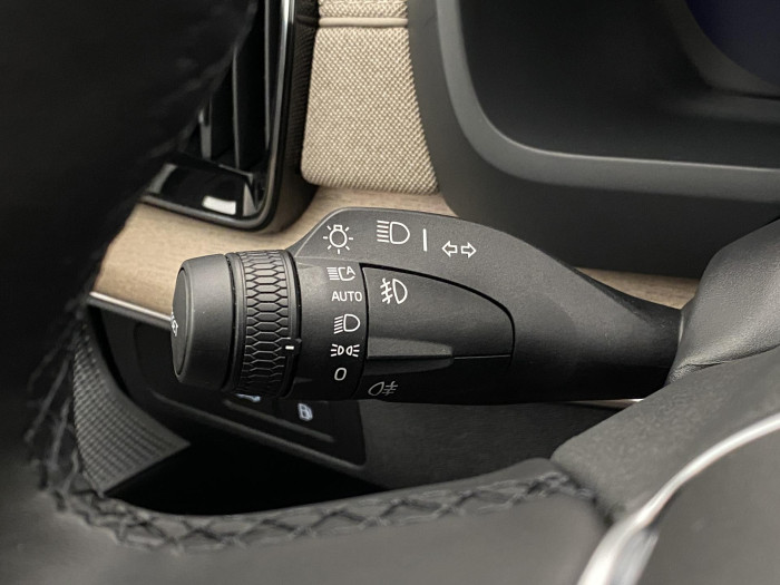 Volvo XC90 T8 AWD RECHARGE BRIGHT ULTRA 7