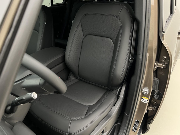 Land Rover Defender 110 D250 X-DYNAMIC SE AWD Aut 3.0 d Dynamic SE