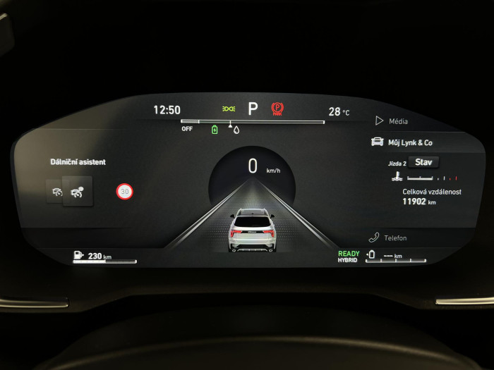 Lynk & Co 01 PHEV DCT 1.maj.