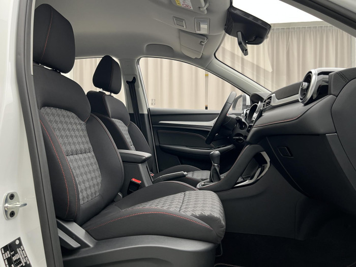 MG ZS 1.5 ESSENTIAL PLUS CZ 1.maj.