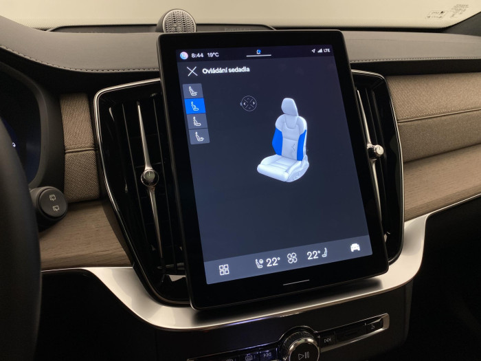 Volvo XC90 T8 AWD RECHARGE BRIGHT ULTRA 7