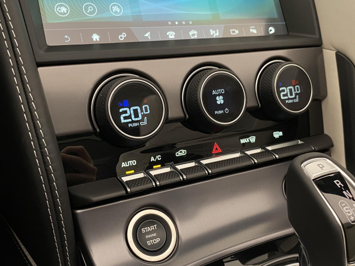 Jaguar F-Type P450 CABRIOLET 75 REZERVACE